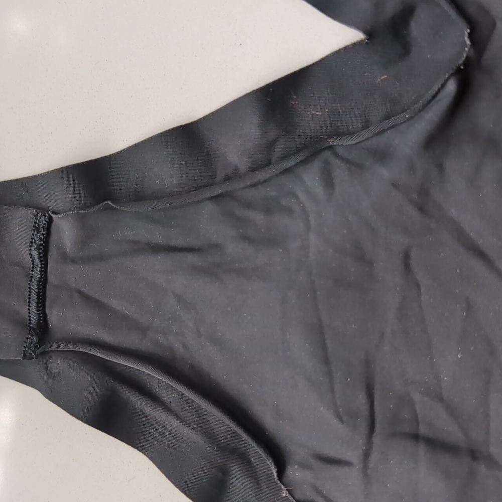 True & Co Black Seamless True Body V Neck Bra Sz L - Picture 8 of 8
